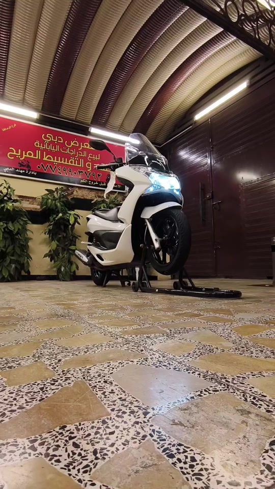 للبيع ( PCX) الجيل الأول ( ياباني) للاستفسار/***********/ حاوية رمبة مكفولة كفالة عامة من معرض دبي لبيع الدراجات اليابانية والكهربائية الاعضمية قبل خروج الكم بإدارة مهند الدبي
