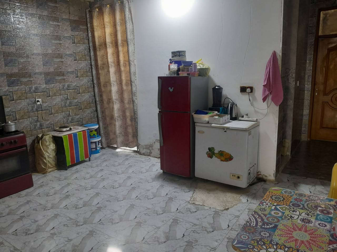 للبيع دار زراعي ١٠٠ متر بناء طابوك مسلح ارضية بورسلين خلف مشروع ماء الرصافة قريب شارع ابو طاوة السعر ٣٥ للإستفسار ***********
