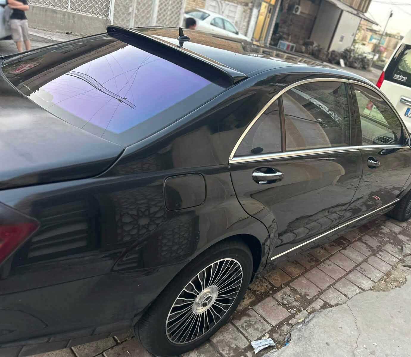 مرسيدس ٥٠٠ • موديل ٢٠٠٥ • رقم واسط