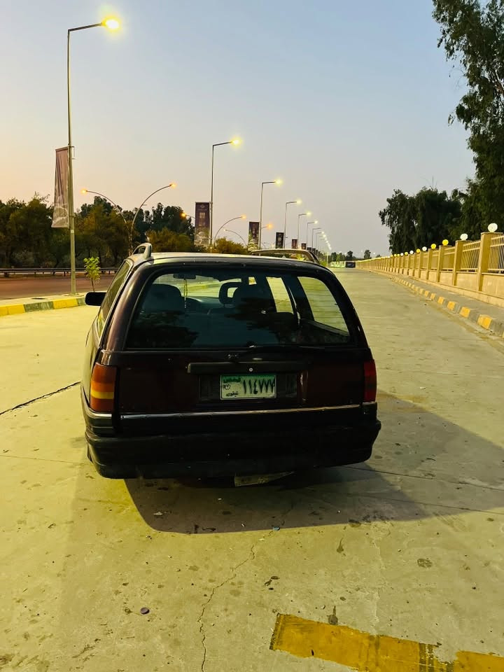 اوبل اوميكه محرك 20 سياره نضيفه رقم اخضر الشرعي موجود مو بسمي كوبون بانزين موجود ورقي السياره مال روحه وجيه كشي ما بيها يعوزها يدات مال بواب وترتيب النضافه كدام العين سياره سعرها مناسب 15 ورقه وبيها مجال شي بصيط مال جيتك للستفسار الصال علا رقم الهاتف***********
