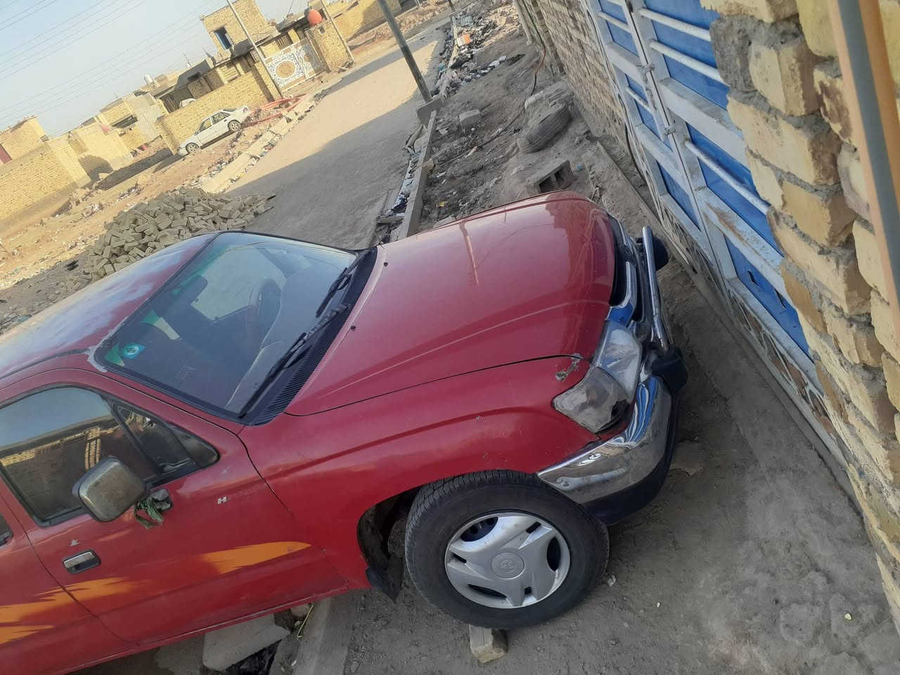 بيكم جمره ٢٠٠٤ 
سياره ب اسمينا 
رقم نكليزي جديد
السعر ٨٥ ورقه 
رقم الهاتف ***********
