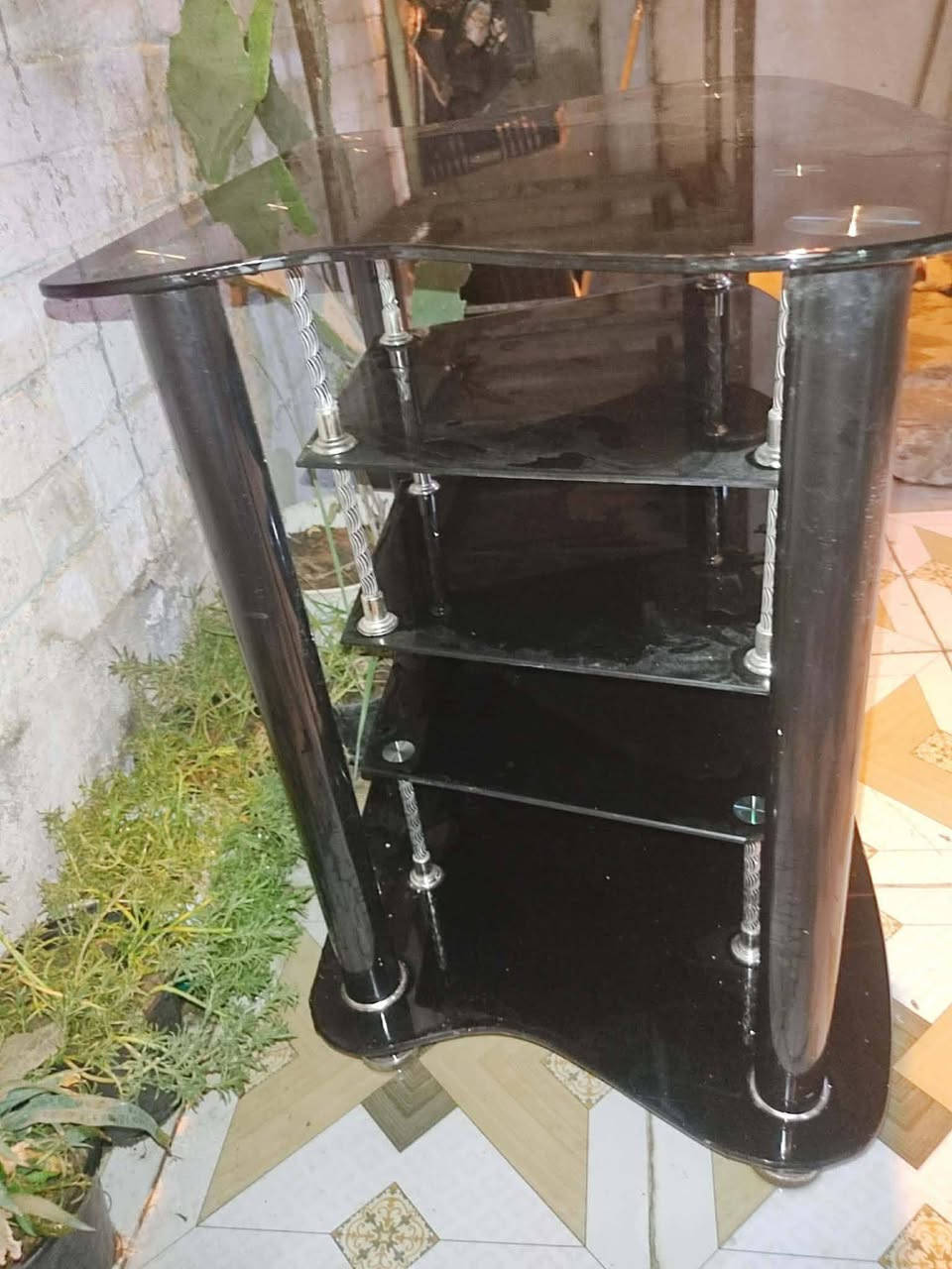 غراض البيع 
ميز تلفزيون اجدي اف 100 وبي مجال 
ميز تلفزيون كزاز 30 وبي مجال 
كاروك 30 وبي مجال 
مكاني الحلة 
الاستفسار الاتصال و على الواتساب 
***********
