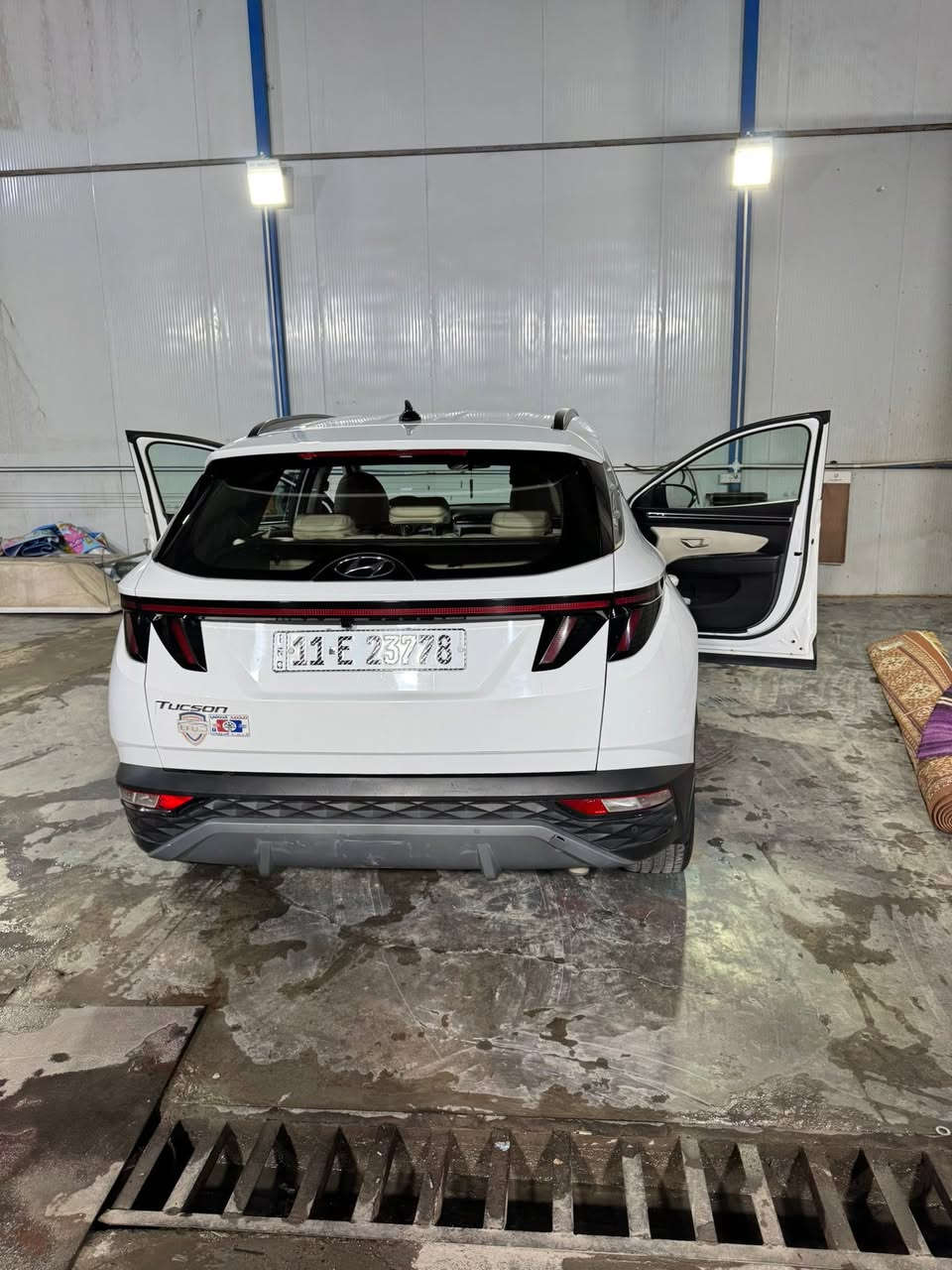 توسان 2024 وارد خليجي ورقم بغداد ماشية 67الف ونص
مكفولة كفالة عامة بدون اي بارد او حار
مكينه 2000 دوش
1. ﻿﻿﻿كراسي كهربائي مغلفه جلد
2. ﻿﻿﻿حساسات امامية خلفية
3. ﻿﻿﻿﻿بصمة
4. ﻿﻿﻿﻿ويل كروم حجم 18
5. ﻿﻿﻿﻿اشاير بالمري
6. ﻿﻿﻿﻿دخول ذكي
7. ﻿﻿﻿﻿هاند بريك بصمة
8. ﻿﻿﻿﻿ثلاث انظمة قيادة ايكو سبورت نورمال
9. ﻿﻿﻿﻿شاشة ايباد
10. ﻿﻿﻿﻿﻿شاحن واير ليس مع منافذ USP إماميه و خلفية
11. ﻿﻿﻿﻿﻿قطعتين تبريد
12. ﻿﻿﻿﻿﻿تحكمات ستيرن جهتين
13. ﻿﻿﻿﻿﻿كأمرة دواره
14. ﻿﻿﻿﻿﻿بردات خلفية
15. ﻿﻿﻿﻿﻿الجام اوتو
16. ﻿﻿﻿﻿﻿مثبت سرعة
17. ﻿﻿﻿﻿مري شفط
18. ﻿﻿﻿﻿﻿لايتات دوارة امامية فول LED
19. ﻿﻿﻿﻿﻿زنون لد امامي خلفي
السيارة باسمي تحويل ثاني يوم
السعر المطلوب 205$
إذا موجود مراوس نشوف ونتفق 
***********
