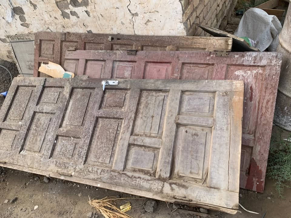 بيبان خشب • خشب ثقيل • مكاني ناصريه