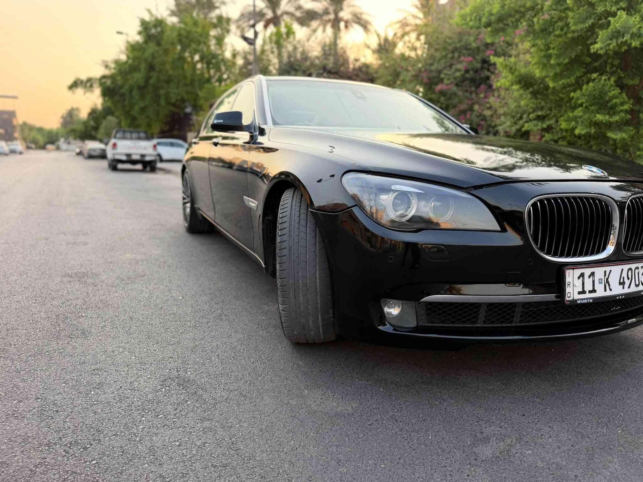 سلام عليكم شباب بي ام موديل 2010 حجم 740 محرك n54 سته سلندر توين تيربو محرك كير زيرو صدر امامي خلفي جديد مواصفات كشنات جلد تدفئه كهرباء خمس برادكهرباء بيبان شفط صندوك شِفط لايت كهرباء تخم تايرات جديد داخل اوف وايت جديد جوبلسات جدد السياره ربع متصرف علية  وكالة العروش بيه بارد جاملغ على كد شبر فقط مكانه شارع فلسطين بسمي تحويل ثاني يوم *********** سيد ايهاب سعره 170 ورقه وبيه مجال
