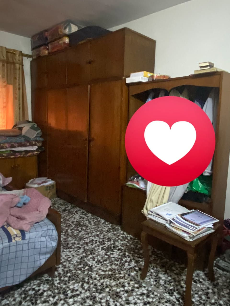 غرفه نوم مكاني بغداد منطقه الدوره وهذا رقمي *********** سعرها 350 وبيها مجال للشراي

