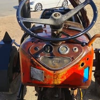 موديل ١٩٨٤ • مزبوط • خدش بسيط
