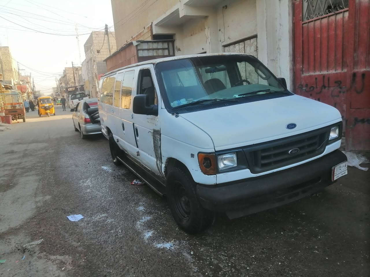 السلام عليكم
فإن فورد 98 14 راكب السياره مكينه وكير حلوات حداديه ضعيفه شاشه تعرض فيديو وكامره دواره تصير للخطوط طلاب عمال او للقالب الخشب هم ترهم طويله سعرها ٣٥ وبيها حق الجيه
***********
