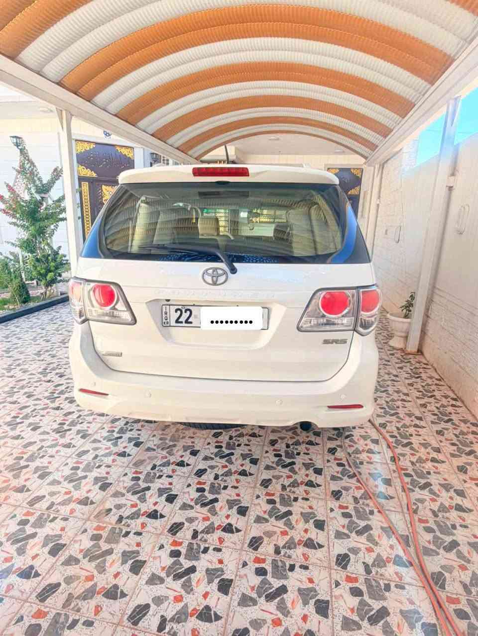 للبيع تيوتا فورجنل موديل ١٣خليجي كفالة
بدون صبغ بدون حادث بدون تبديل شرط الفحص 

مواصفات 

تحكمات ستيرن 

شاشة أندرويد 

كامرة ٣٦٠

مري كهرباء

ثلاثة قطع تبريد منفصل مركزي 

سبعة راكب 

أربعة سلندر ٢٧٠٠ كير مكينة مكفولات تبريد ثلج حدادية صدر جديد سيارة مابيها اي نقص رقم أربيل بأسمي شرط التحويل السعر١٨٦ اوبيها مجال للشراي مكاني ديالى بعقوبة لاستفسار اتصال ع رقم ***********

