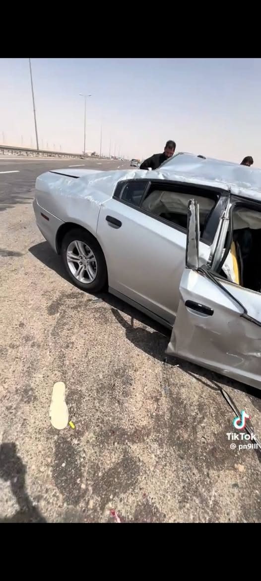 جارجر للبيع على حادثه بدون أرقام شراي يتصل على الرقم *********** الزبير, البصرة
