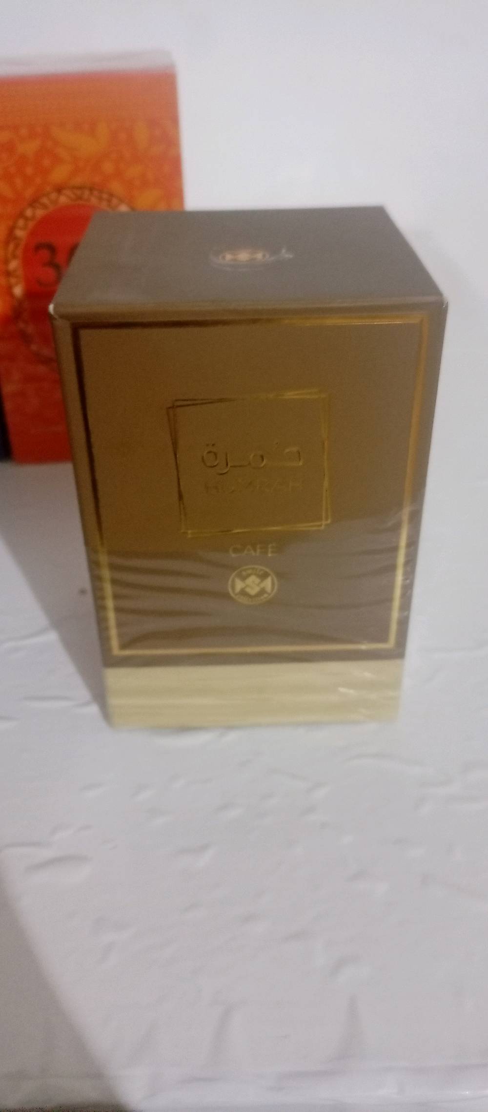 عطور 8 قطع سعر 25 الف توصيل مجاني