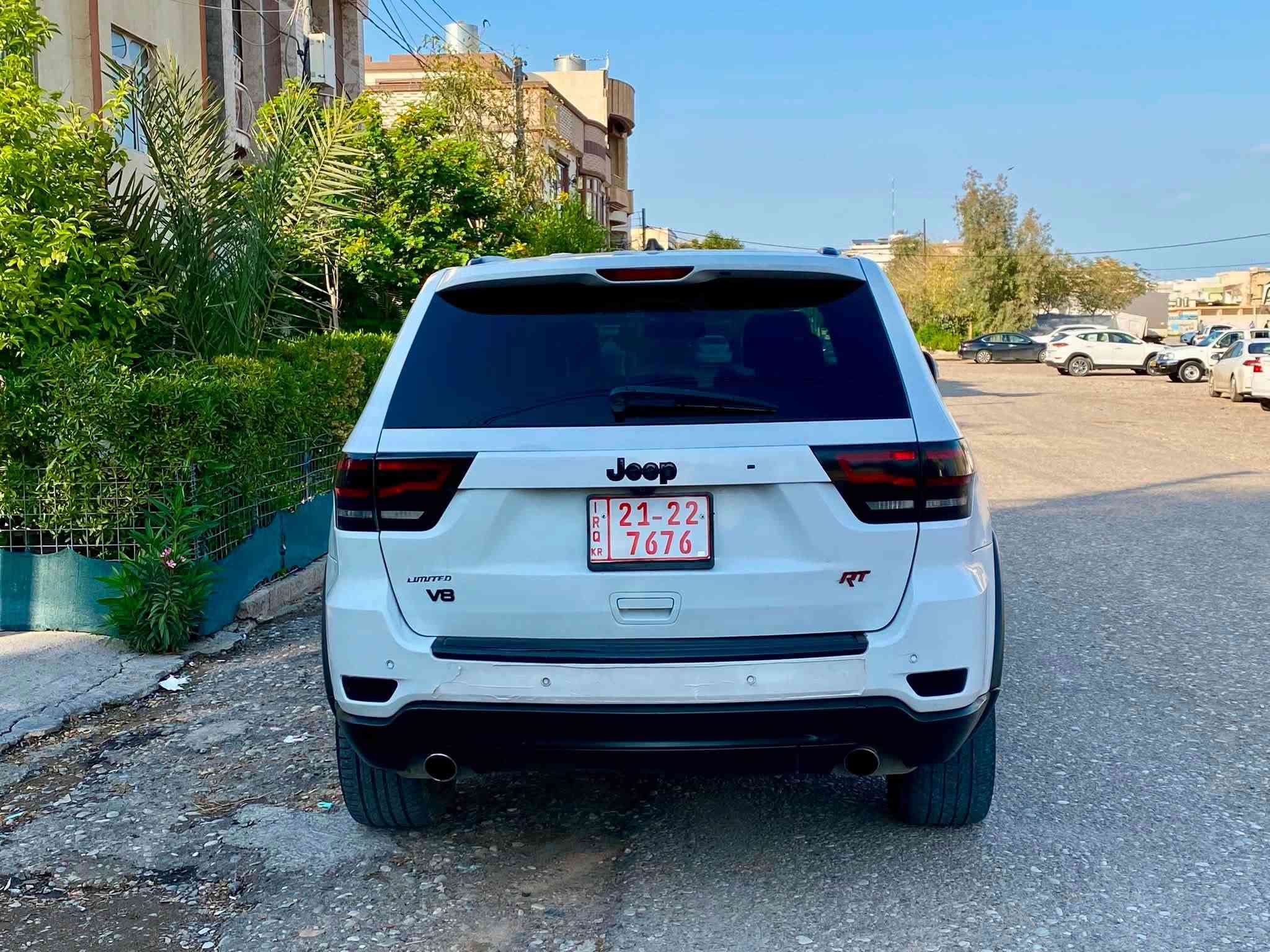 Jeep 2013 be boyax sax
V8 Rt
Kodey bo krawa
Limeted full
Panorama 
Kwshn jld 
Kwshn hetar
Awena hetar
Zor shte tr
***********
