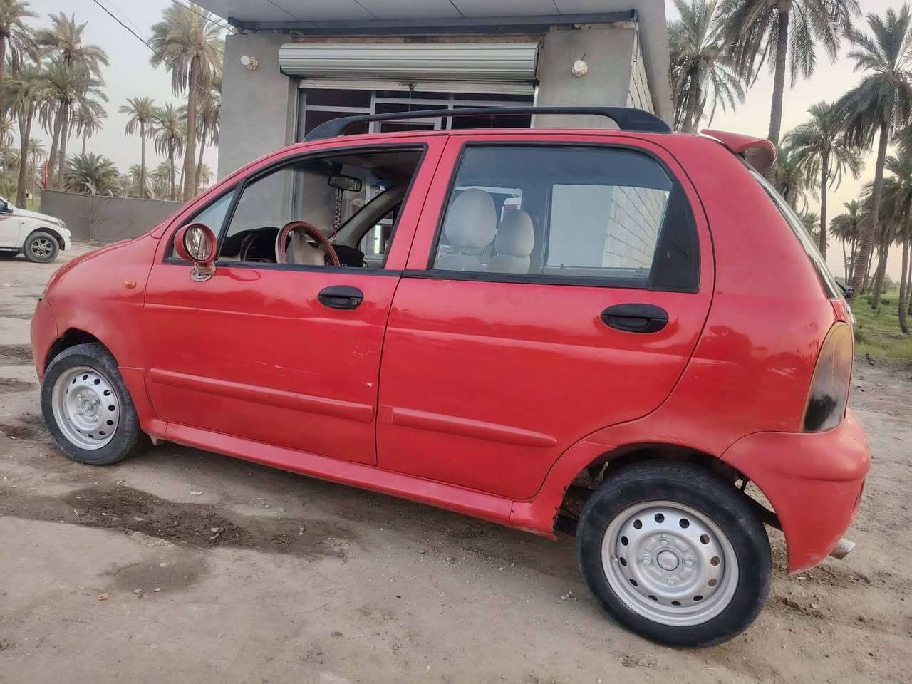 مرحبا كيو كيو جاهزه مال جناي ماتصرف عليها ولا ربع كير محرك جدد اوتماتيك كهربائيات شغاله باتري جديد تبريد ثلج وي السويج بور شغال سعر بلاش 20$ مداور مباشر واتساب *********** اتصال ***********
