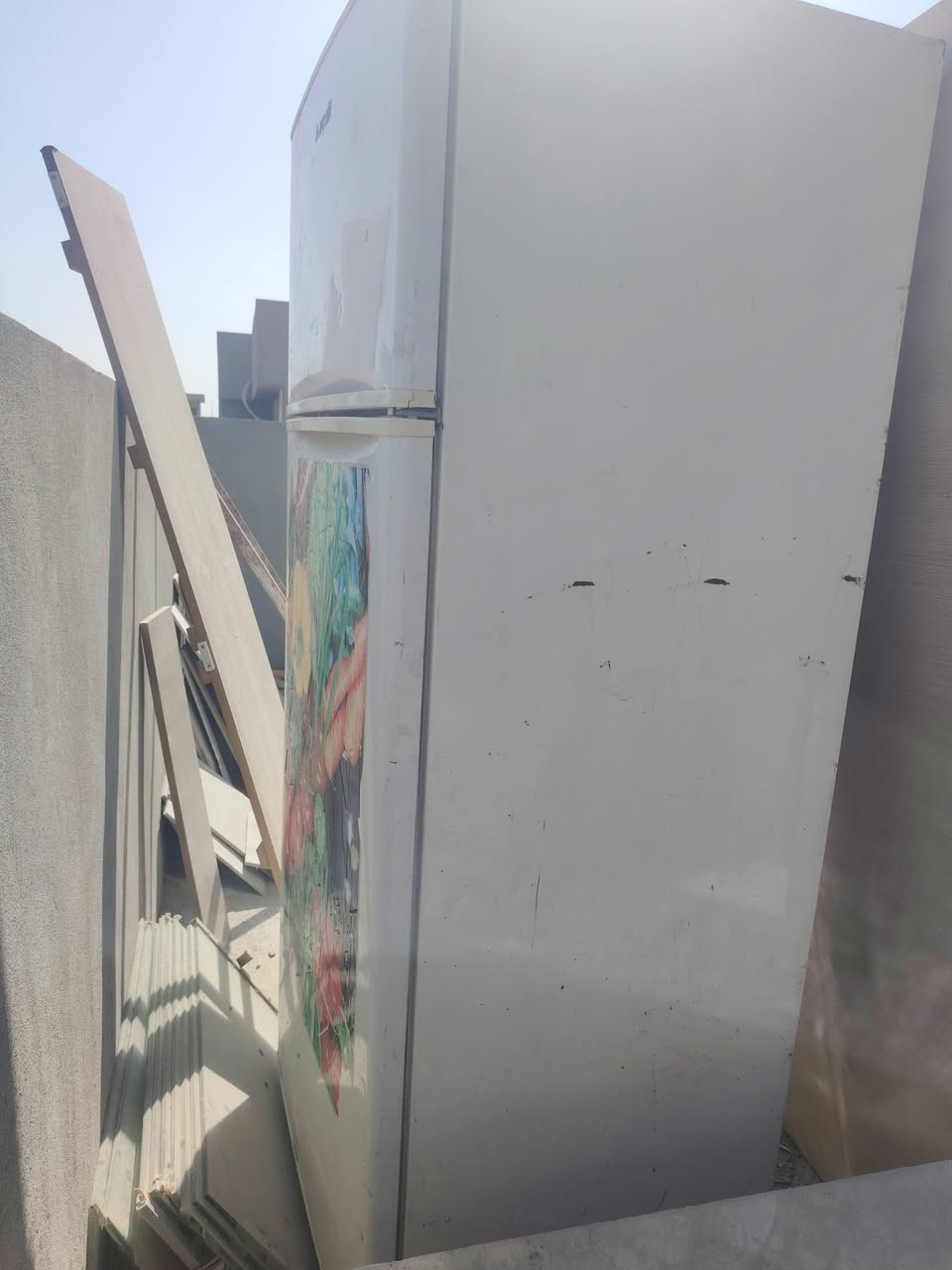 غراض للبيع قيم وخذ شراي يتصل ***********
او يجي خاص
