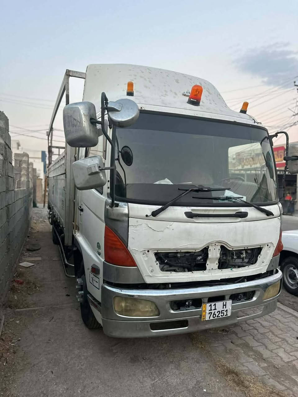 للبيع انكر وحش موديل ٢٠١٣ السعر ٢٨٥وبي مجال مكان السياره كركوك
***********
