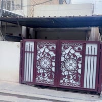 مشتمل ١٠٠م • طابو صرف • شارع الكازينو