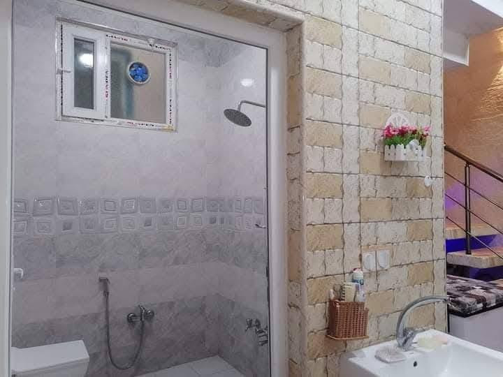دار  للبيع 🏤
الموقع : حي الفلاح) شارع الملعب قرب جامع التقی) ( جمعيه حمورابي  ) 

المساحة : 100  متر⤵️✅
الواجهه : 5 متر
الطابق الاول : غرفة نوم وهول واستقبال ومطبخ وصحيات⤵️ 
الطابق الثاني :،. غرفتین نوم  وصحیات  🔄🏘 @الجميع 

*********** ☎️
*********** ☎️
مكتب اليمامة للعقار
