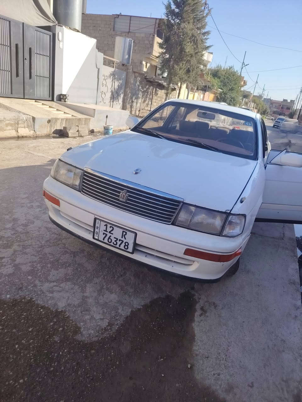 السلام عليكم بطه موديل 92مكينه وكير وتبريد وصدر @نظيف صبغ مابيها بس بحافه الجاملغ @الخلفي داخل نظيف *********** السعر٤٦
