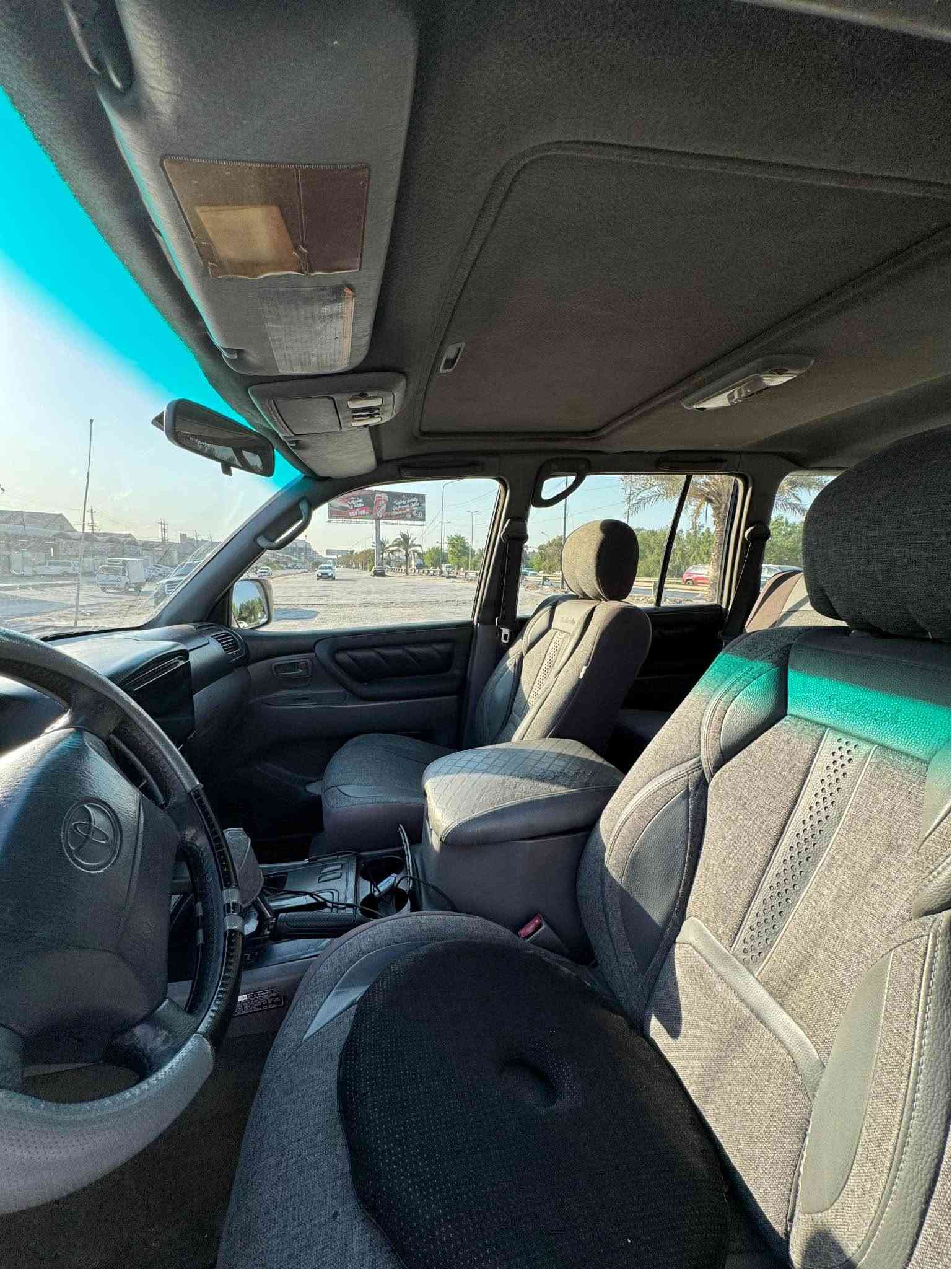 لاند كروز vxr موديل 2000

TOYOTA LAND CRUISER VXR V8 | 2000

فول مواصفات VXR

محرك V8 سعة 4.7 لتر

قير أوتوماتيك

دفع رباعي 4×4

مثبت سرعة

تكييف أمامي وخلفي

تحكم بالتكييف

مقاعد جلد

تحكم كهربائي بالمقاعد

نوافذ كهربائية

مرايا كهربائي

ريموت

فتحة سقف

شاشة

ABS

وسائد هوائية

جنوط ألمنيوم

7 مقاعد

باب خلفي مزدوج

سبير

مواصفات VXR 

سيارة بدون حادث او صبغ بلادية بيه شوية بارد وتكحيلات 

محرك كير مكفولات بيه نقوصات متكلف كلهن تخم تاير جديد باتري جديد سيارة متعبك ابد السيارة مال والد جانيه من موديلهة 

مكانهة بغداد كرادة /***********

بيع او مراوس 🤍 بغداد, العراق
