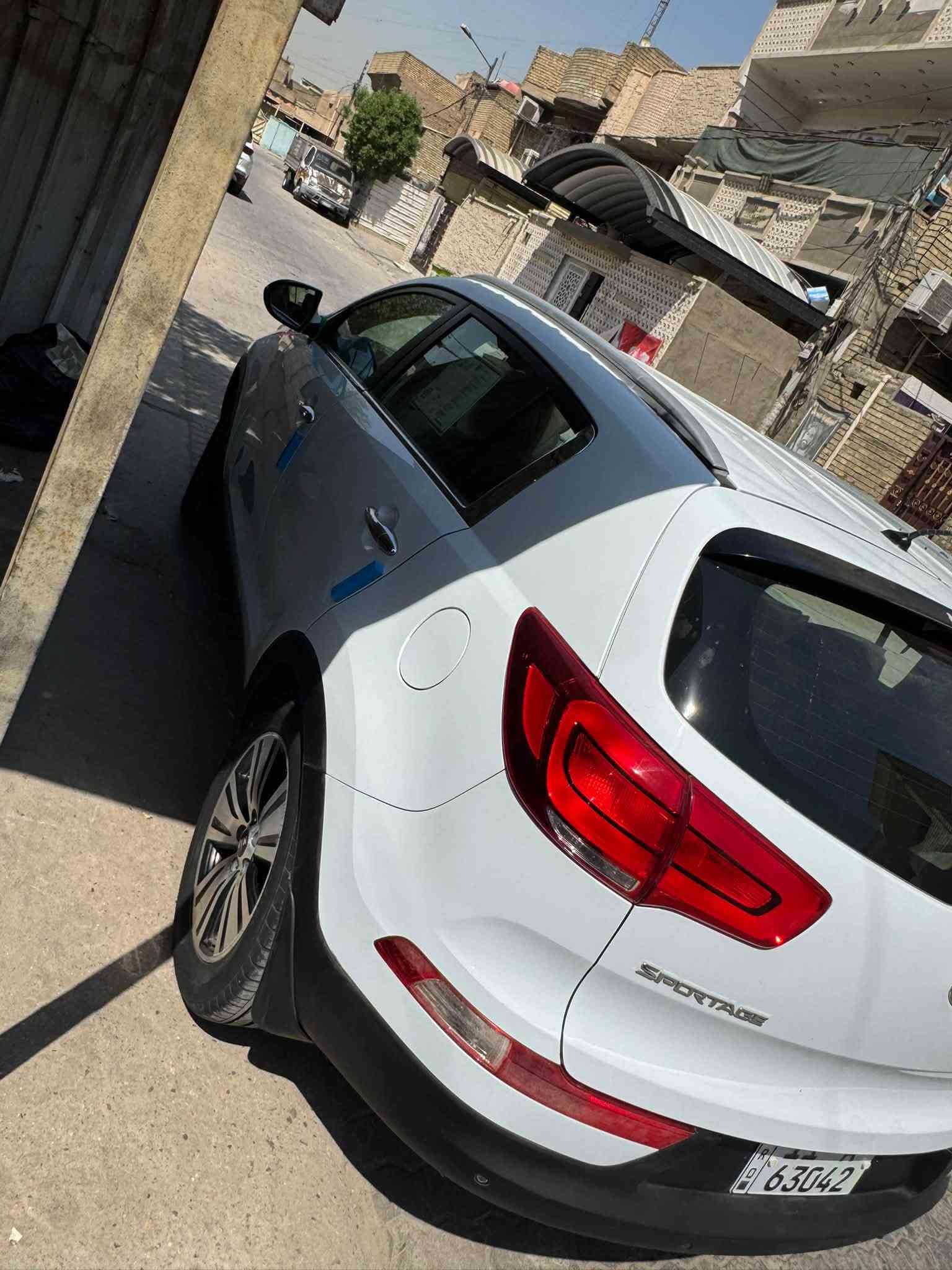 سلام عليكم سبورتج خليجي 2015 مكفوله من الصبغ فقط بارد هلال الجاملغ الخلفي سياره حيل جديده ماشيه 138 مكينه جي دي اي سياره جاهزه الف ماتصرف عليها 
السعر 136 مجال بسيط *********** مكاني بغداد
