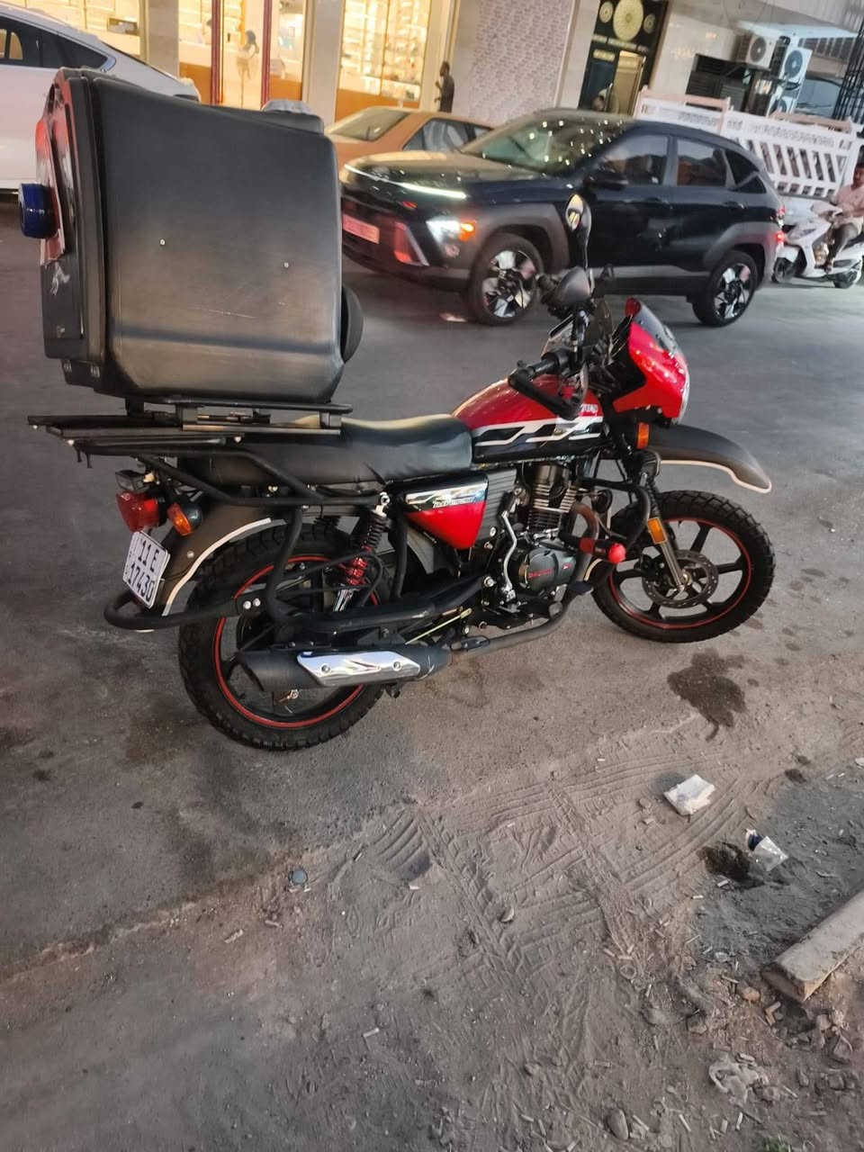 🏍️ للبيع دراجة دايوان موديل 2023
📋 رقم بغداد
🔄 تحويل ثاني يوم
📍 المكان: بغداد – الأعظمية
🛣️ الممشى: 20 ألف
📞 للاستفسار: ***********
الدراجة جاهزة للتحويل، والجاد يتصل للاستفسار.
