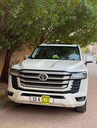 لاندكروز 2022 GXR وكالة SAS أم التطبيق  تنفس طبيعي عدد المسافات : 69,0...