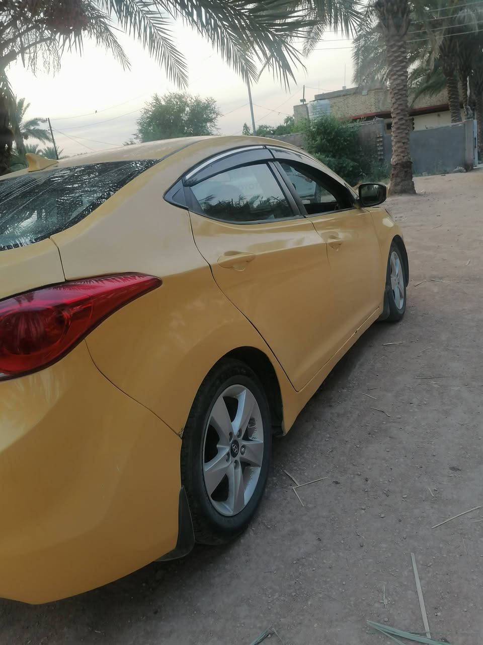 سلام عليكم النترا موديل 13مكينه وكير وتخم تاير وباتري جديد وتبريد السياره رقم السياره بابل حداديه نص عمر السعر 75وبيه مجال للطيبين تحويل ثاني يوم السياره بسمي رقم الهاتف ***********
