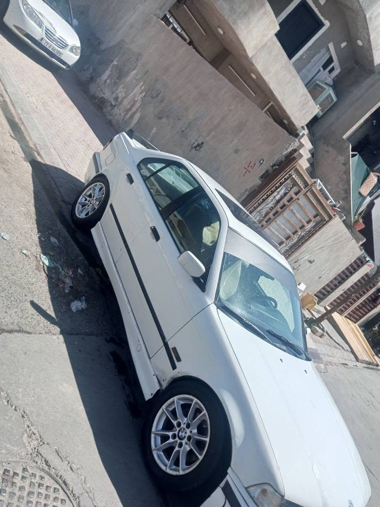 سلام عليكم شباب بي ام دبليو E36 حجم 18كير عادي بلادي لبيع أو مراوس ويه تكسي سياره كير محرك بل شرط سياره حادثه فقط جاملغ خلفي سعر38 ورقة وبي مجال رقم أربيل جديد دفتر بانزين موجود مكاني كركوك شراي اتصل ***********
ملاحظه تبريد شغاله فقط نقص غاز كركوك, العراق
