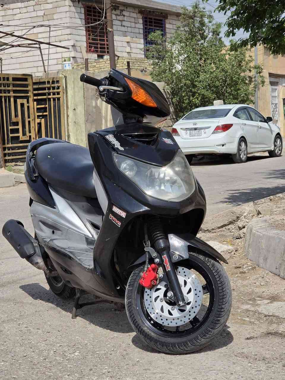 متاح دراجة سكنس  ياباني نوزل
 
الدراجة كاملة مكلة خير من الله كهربايات شلعة او معدل عداد الكتروني شغال عداد السرعة سغال لايت عالي ناصي شغال الدراجة كاملة من كلشي السعر 650 او بيه مجال للشراي الاستفسار الاتصال علة *********** الرقم او اتواصل خاص مكاني كربلاء
