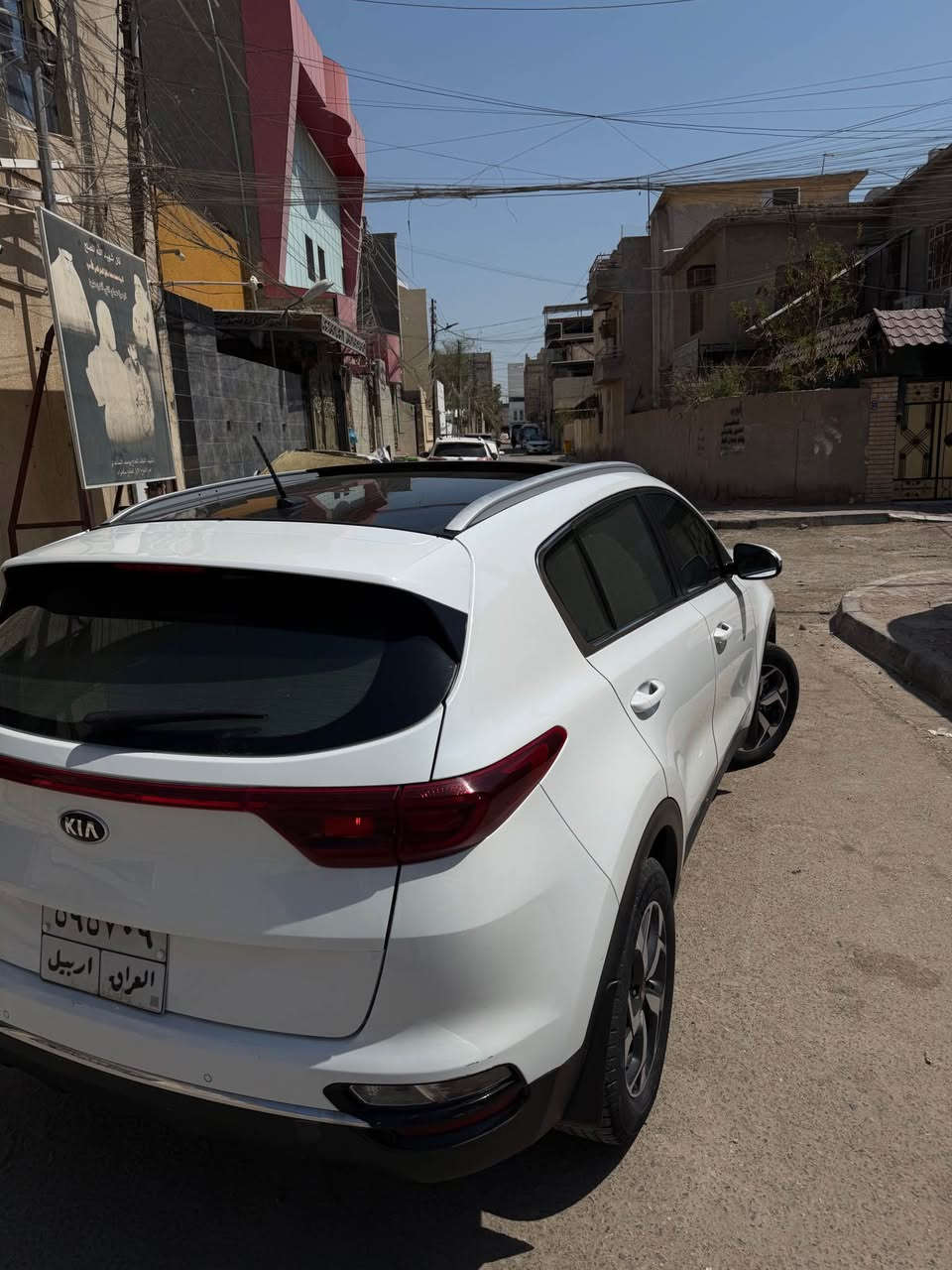 السلام عليكم سبورتج 2020 ابيض صدفي سلوفاكي المرغوب  كفاله عامه فقط بيهه pdr  شي بسيط باب خلف العبري مكينه 2000 دوش بانوراما كشنات جلد زيتوني اصل ماشيه 71 الف ثلاث انضمه قياده eco nurmal sport ونضام مساعده نزول المنحدرات حساسات شاشه كامره  اشاير بالمري عليهه سستم صوت حلو رقم اربيل منتهيه سنويه بشهر الثالث حداده تبريد خير من الله 
عنوان البصره الجنينه شارع البهو 
***********
السعر $190 وبيهه مجال انشالله البصرة, العراق
