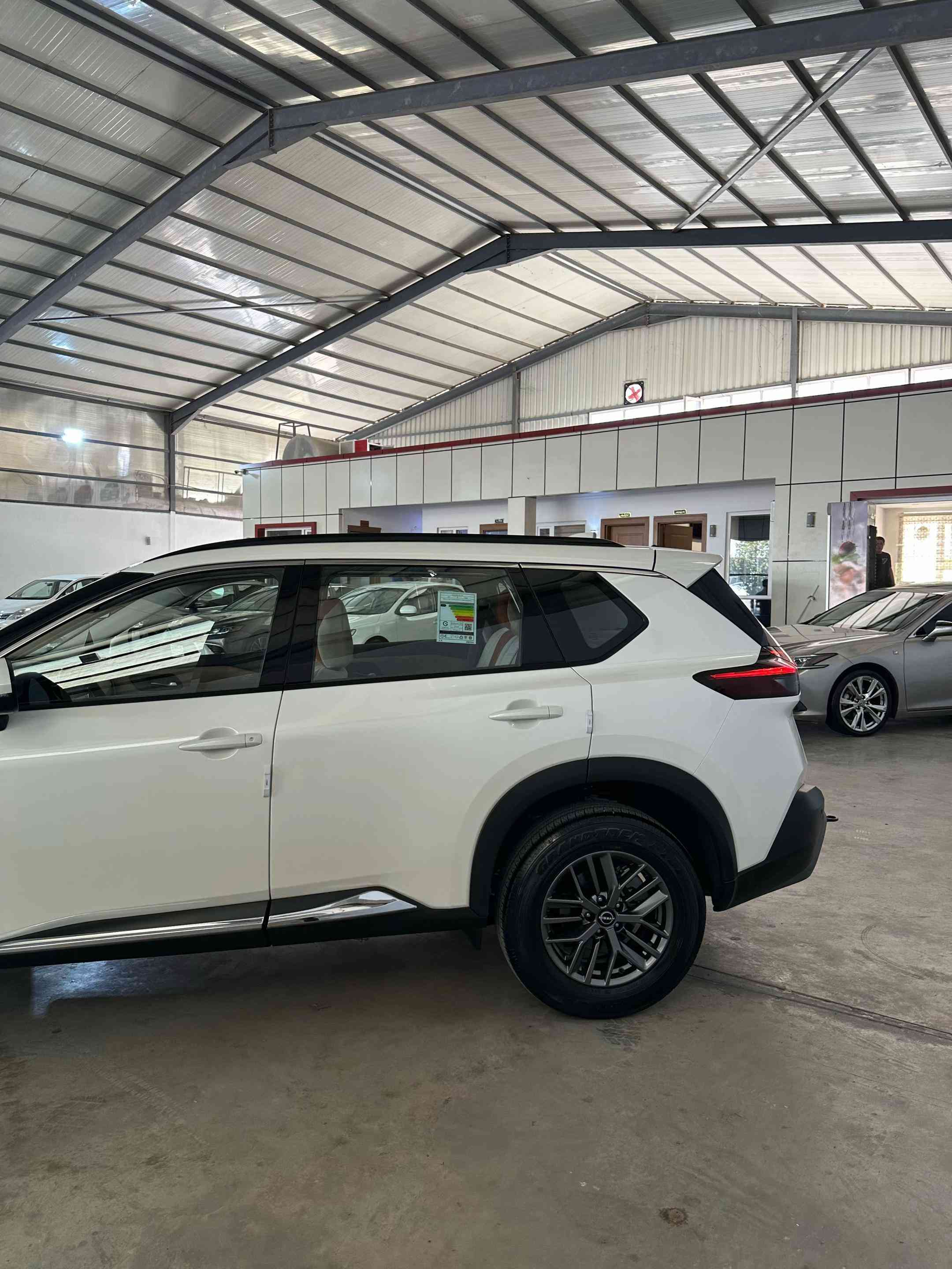 ***********☎️#soran📍 #ماشالله_تبارك_الله #erbil #kurdstancars 

نص مكتوب في الصور:
- X-TRAIL 2025
- Km. 3,000
- كفالة عامة سيارة
- 4 بستم سلندر
- ***********
- Soran 📍 ***********