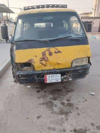 سياره موديل ٩٤ البيع سعر ٣٥ وبيه مجال مكاني بغداد 07702796102