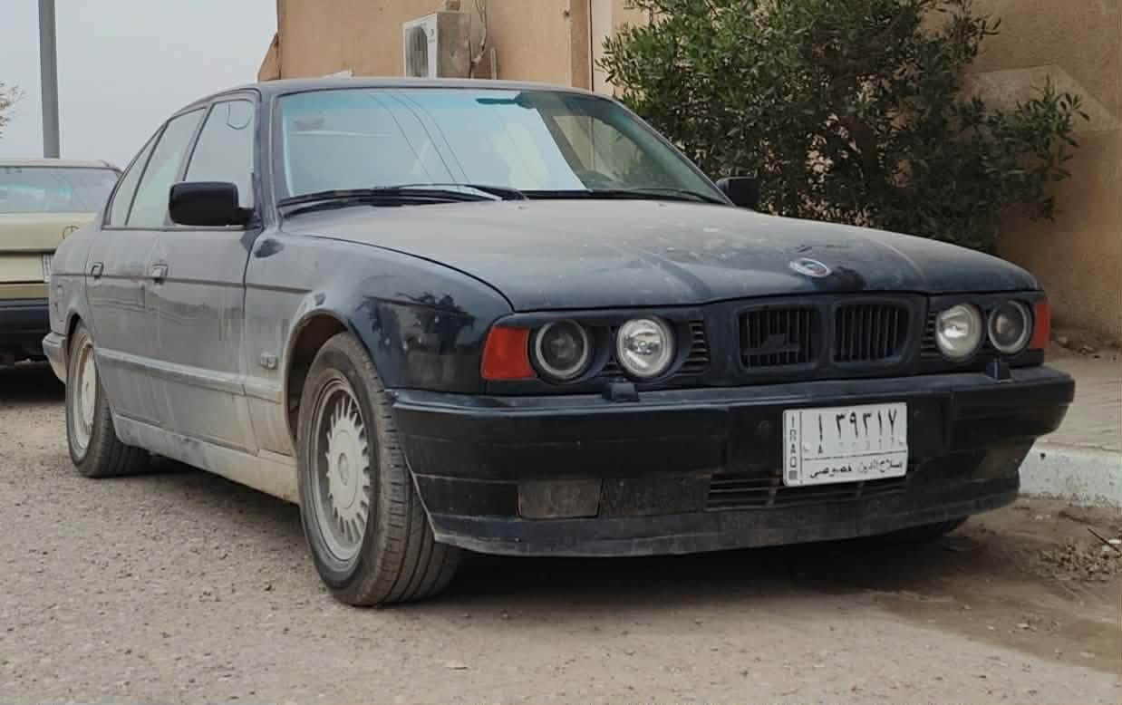 سلام عليكم بيع او مراوس حسب القناعه     525 اصل موديل 94  مسكر فانوس 
المواصفات دبل ايرباك دبل جكمجه سلايت بجم عريض كشانه كهرباء داخل صاج كير اوتو  
مكينه كير اكسل كفاله اكسل 3.23 تخم تاير 
حداديه امامي وخلفي بجيس كهربائيات كلها شغاله
سياره ترايها مال 26 بنكه كهرباء انسه شي اسمه حماوه عليها ادامه كامله المنضومه المي واتر بم ولف حماوه جوينات راديتر جديد كله مبدل اصلي صفاحه موس السياره سياره جاهزه من كل النواحه ماعده الكمبريسر فقط رقم صلاح دين مشروع وطني 
تحويل ثاني يوم سنويه 2028 مكان السياره 
بغداد الاعظميه سعرها 65 /***********
