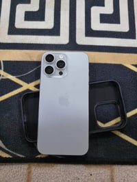 آيفون 15 برو ماكس • ٢٥٦ • بطارية ١٠٠%