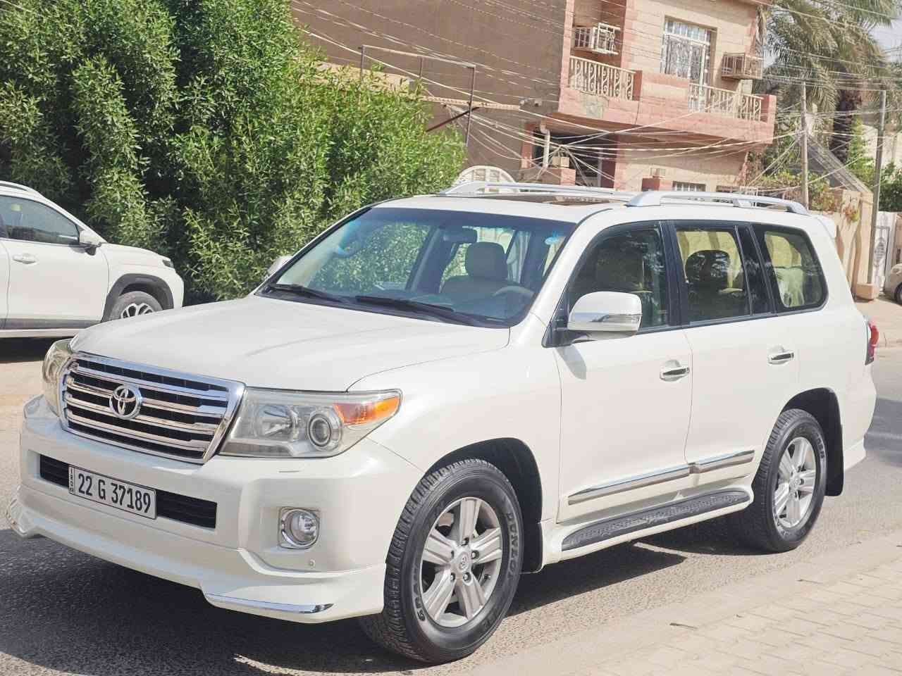 لاندكروز • ٢٠١٤ • كفاله عامه