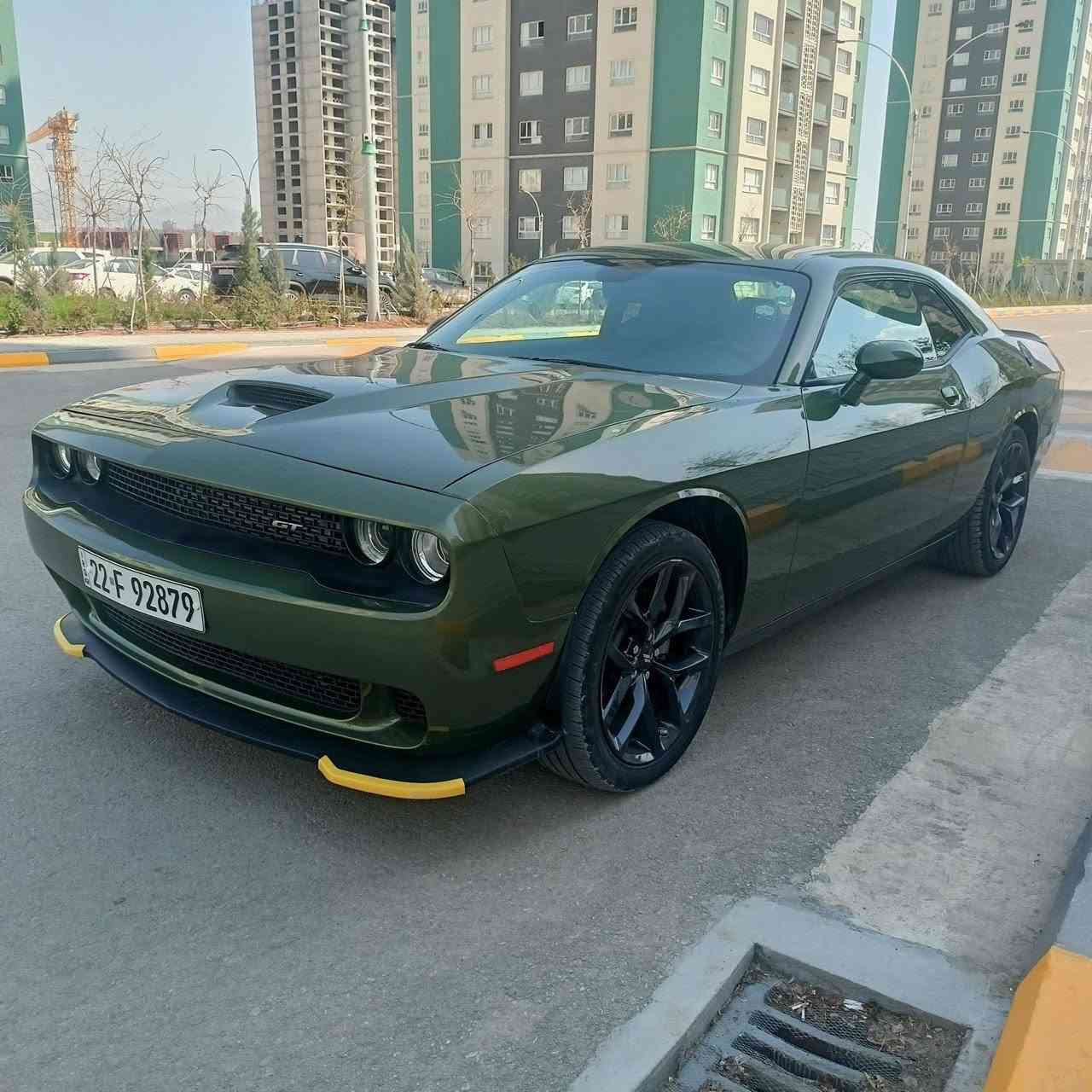 مستعجلة ع البيع 
 جالنجر Gt آخر إصدار 
موديل      2023
لون.          زيتوني انيق
مكينه       3.600 
رقم.          أربيل
بصمه.     أبواب 
تشغيل.    عن بعد
ماشيه       73 
السيارة جنن جاهزة من كل شي ادامة جديده تخم تاير جديد كير مكينه تبريد تدفئه صدر امامي خلفي كله مكفول 
مواصفات ال Gt معروفه 
حادثهه حافة البنيد خفيف كلش حلو بيها قطعتين صبغ فقط بنيد وجاملغ 

📍الموقع     : ديالى 
   للاستفسار  : ‭***********‬
