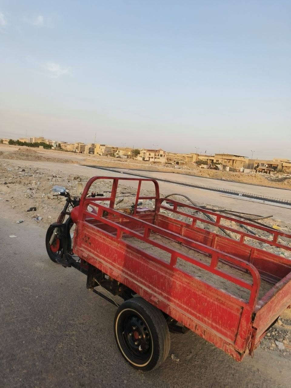 عمي سلام عليكم شبابنه ستوته ليفان موديل ٢٠١٢ للبيع تعمير جديد من اكسن لطش جديد من مكينه جديدة امتيار ام الطيرة من ميزانيات جدد من شياش بريك جدد من شوته من كابريته كلشي جديد ستوته متعوب عليها شاصيها لاطاك ولا ملحوم يخبل  واصوليه رجاءا لمو شراي لايدخل ويداهرني السعر خاص رقمي ***********
