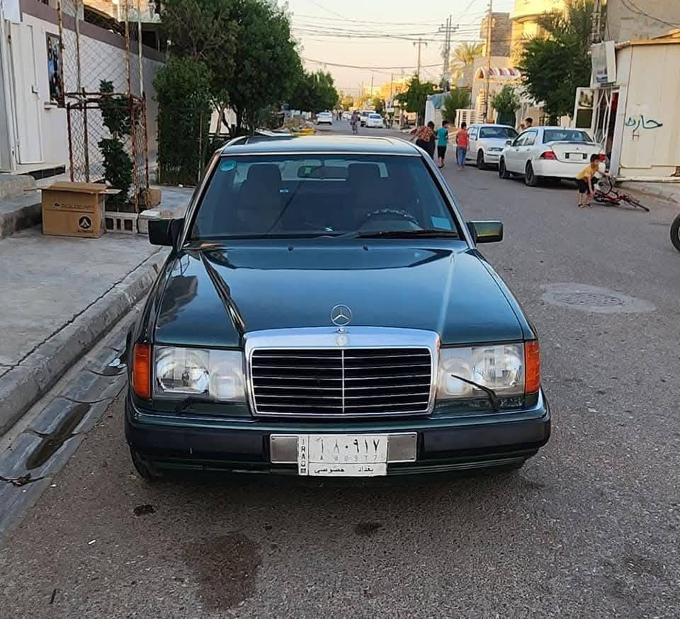 مرسيدس دب • ١٩٩٢ • رقم بغداد