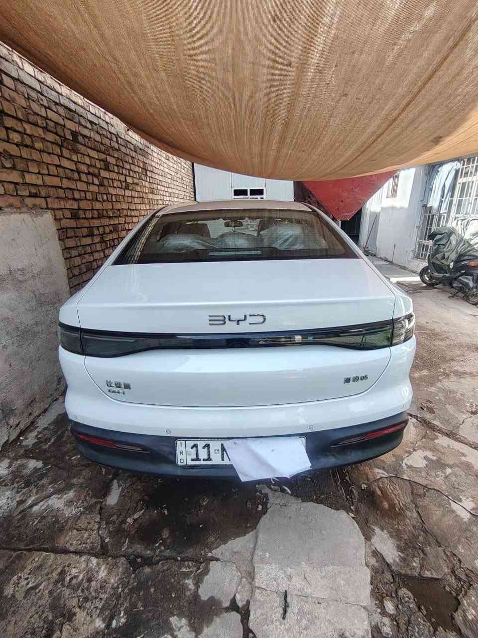 مرحبا ...byd 2025 seal5 سيل
مكفولة كفالة مطلقة ماشية فقط 3000 دهنها شركة بعده السيارة نضيفة جدا بالجيس ووياها كارت تشغيل رقم بغداد بسمي فول بصمة تشغيل عن بعد ومعروفة مواصفات السيل5 والسيارة مكفولة من كلشي عدا رصعة حصواية  ماتنشاف اله الواحد يركز بيها صايرة لي جوة والباقي فوول كفالةووياها شاحنة اصلية 16 امبير ورايده ب21 مليون ومكاني بغداد الحرية واكرر اخت الزيرو ***********
