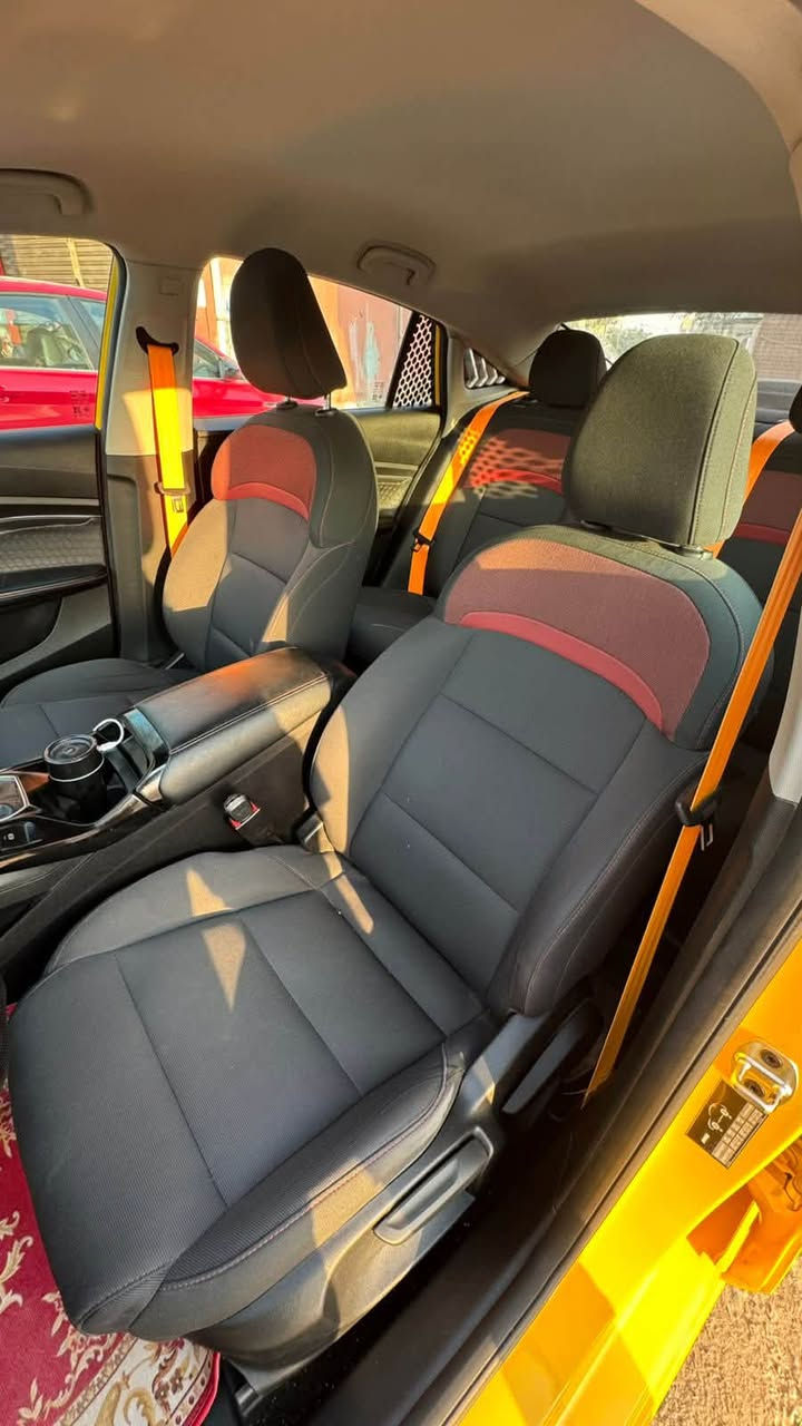 سلام عليكم
Mg gt 2023

خليجي صفر شركه 

نص مواصفات

بصمه 

كاميرا 

تحكم استيرن 

سيارة باسمي 

كوبون بانزين 

ماشي 32  الف

كلين تايتل

السعر 105 

‭***********‬
