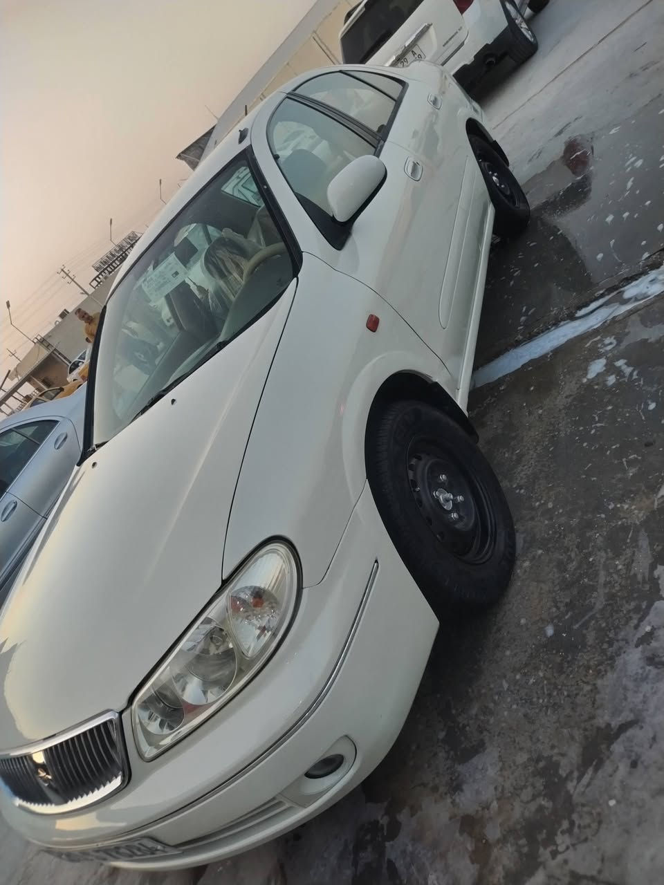 اسلام عليكم نيسان سني موديل 2008بيه صبغ جاملغ الامامي الايسر  وابنيد بيه صبغ جاملغ الايسر يم قبق البنزين يساره گير ومكينه خير من الله رقم بغداد وتحويل ثاني يوم المكان واسط مركز المدينه رقم ***********السعر 87بيه مجال
