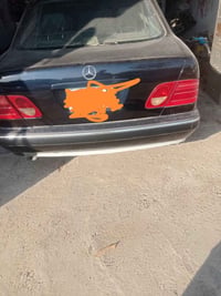 ام عيون • ١٩٩٦ • محرك V