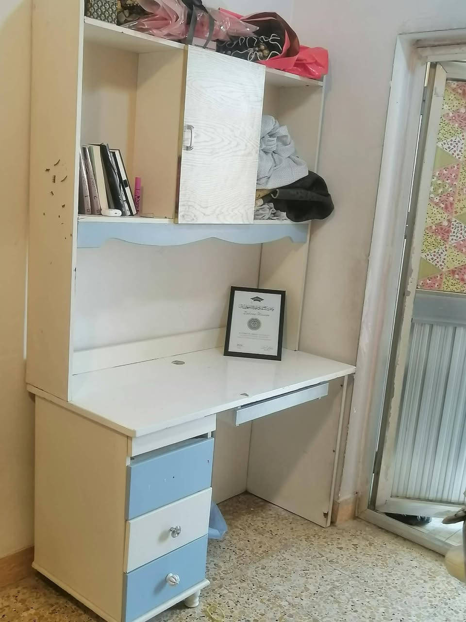 السلام عليكم حبايب كلبي جربايه ام النفر وميز مكتبه الجربايه ب 70 والمكتب ب 40 وانا مكلف بالنشر هذا رقم صاحب الغرض ***********
