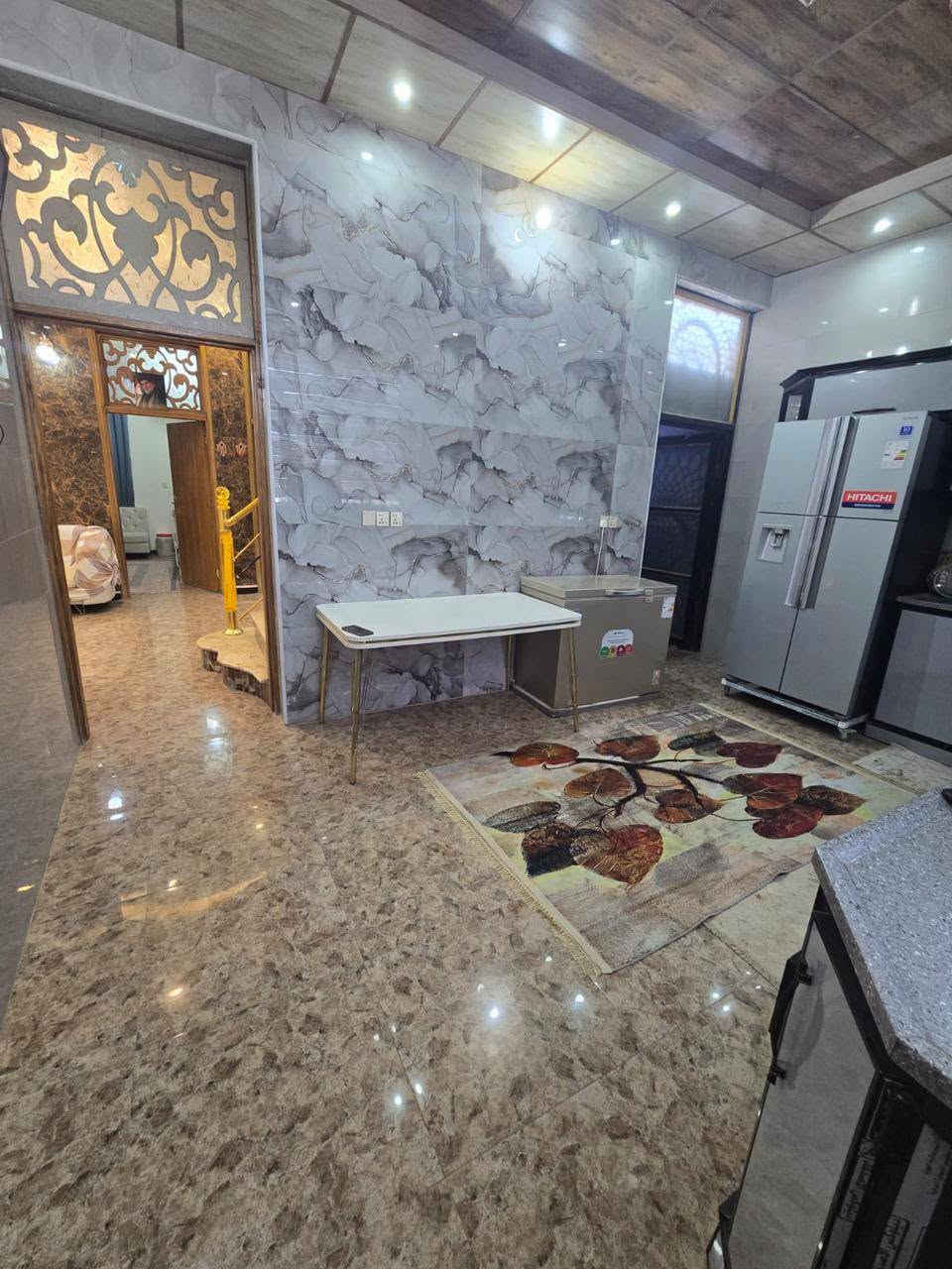 على بركة الله بيت للبيع بناء حديث (vib)
🧡حي الشرطه شارع عشرين موقع تجاري وسكني ممتاز .
💛موقع البيت ركن على شارعين .
❤️المساحه ٢٠٠ متر مربع .
💙الواجهه  ١٠ م  والطول ٢٠ م.
💜البيت مطلوب اسكان ٣٤ مليون .
🩵تفاصيل البيت موضحه بلصورة والفيديو .
🤎عدد الغرف ٥ الطابق الاول ٢ والثاني ٣.

للاستفسار اتصل على الرقم ((***********))
((يوجد واتساب ))
