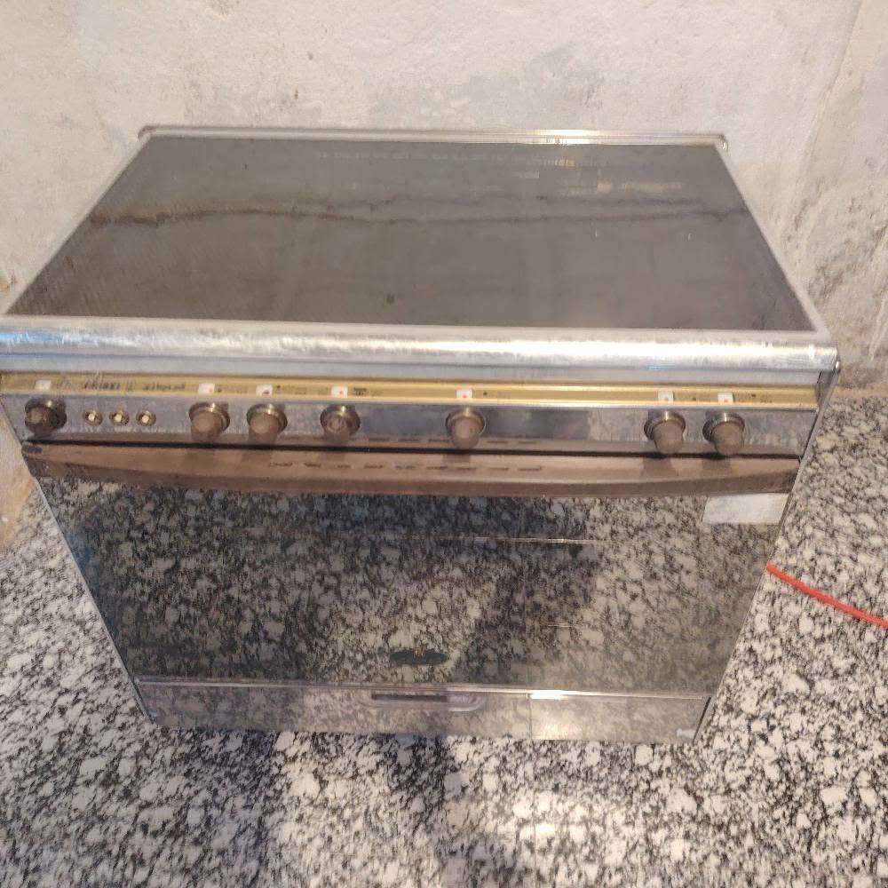 طباخ كريازي للبيع شرط الشغل كله شغال 250 وبيه مجال قليل كلش اتصال فقط *********** عمارة, ميسان
