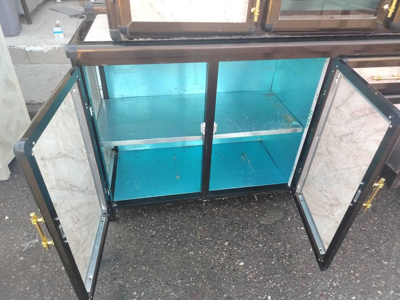 للبيع كونتر ٤ قطع ارضي ملحق زويه جوكر سنك ١٢٠سم اخ جديد شغل فصال سعر ٣٧٥ بي مجال *********** اسيا ***********
