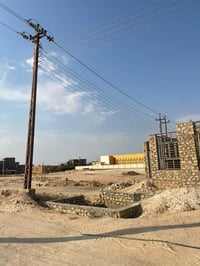 الشيخ حديد • خلف المدرسه الصينيه • ٢٠٠م