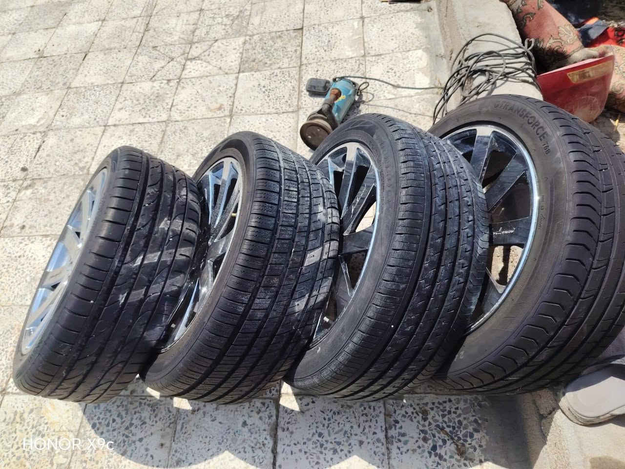 ويل ماجسته شاهينه يرهم السعر ٢٥٠ الف العنوان البصرة قضاء المدينه للاستفار *********** .***********
