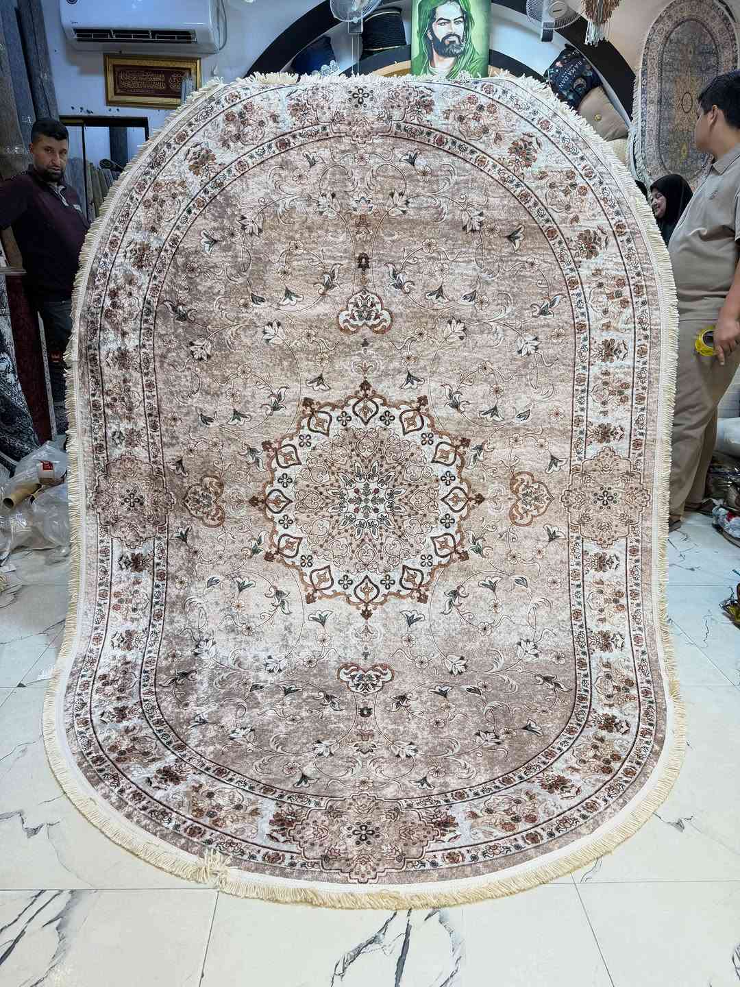 برلنت التركي الاصلي

الظهر جلد اصلي

قياس بيضوي 150-230

السعر 28,000 الف
