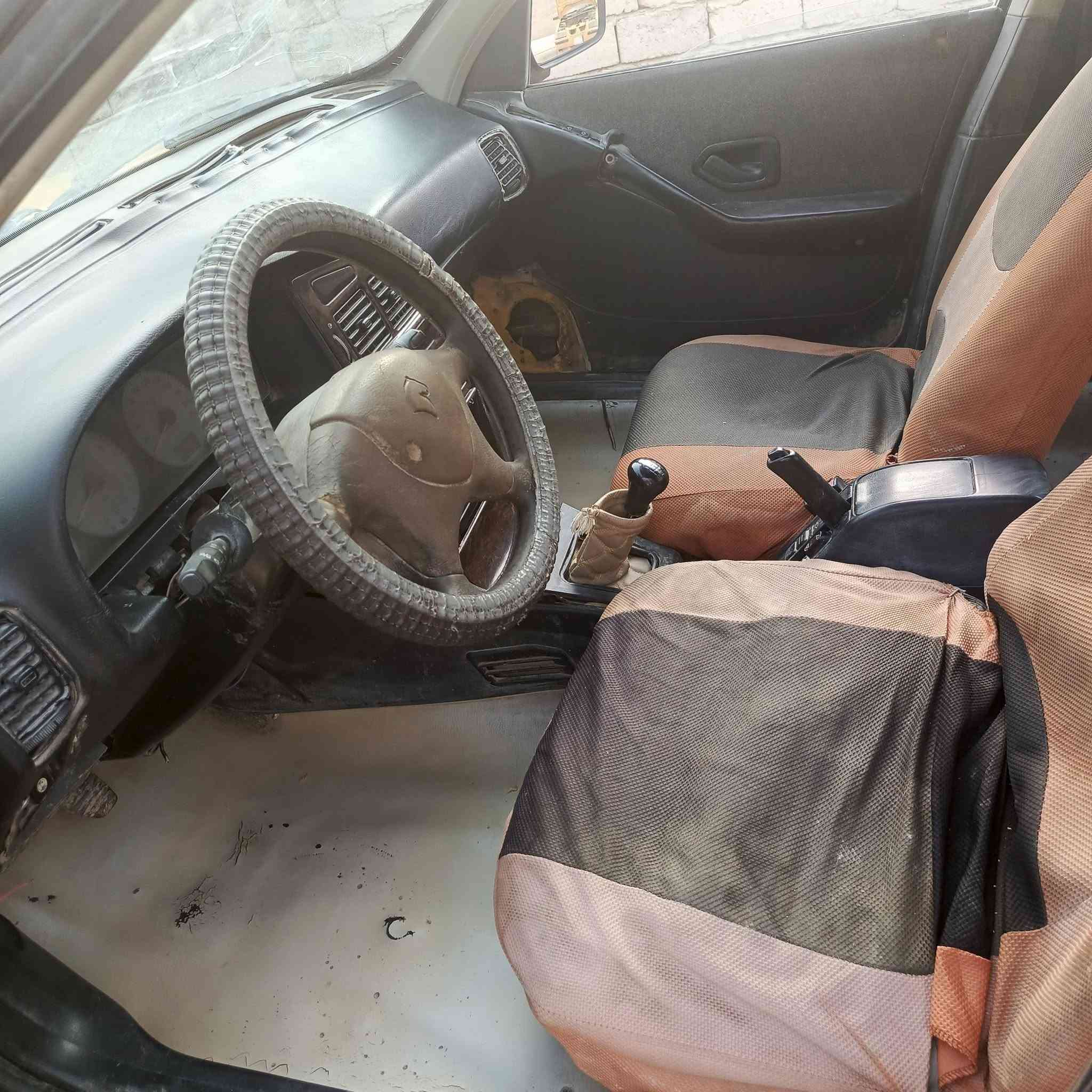 مكينة جديدة • موديل ٢٠١٠ • نظافة ٩٠